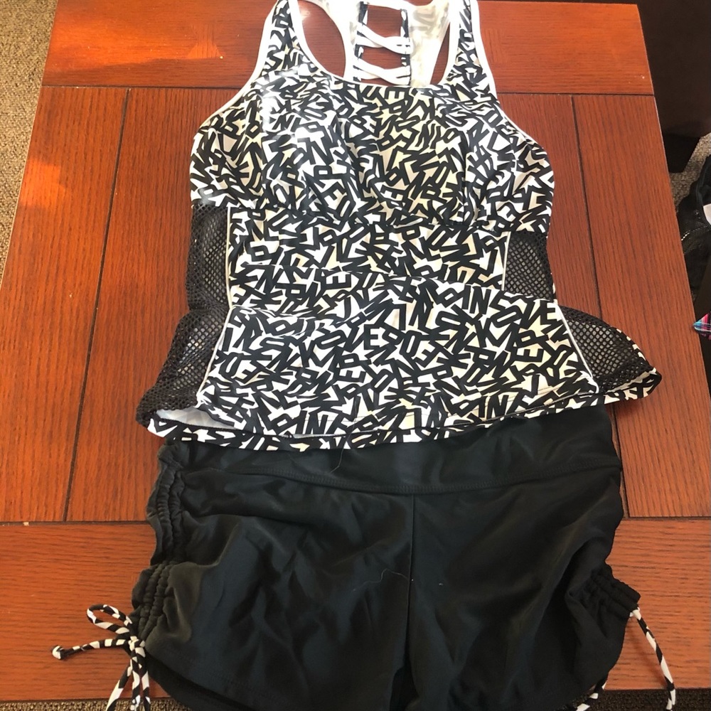 Two pieces swimsuit